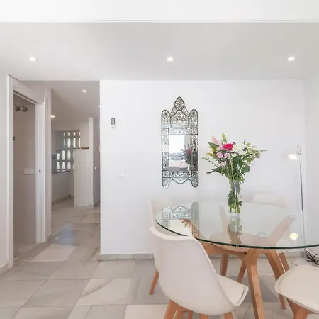 Apartamento Facing The Sea And Marina Marbella
